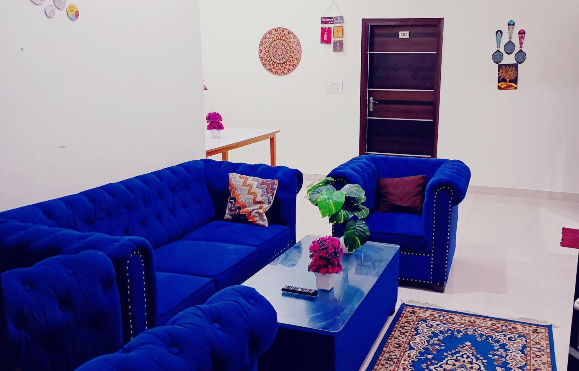 Two Bhk Abode In Golf City Lucknow Esterno foto