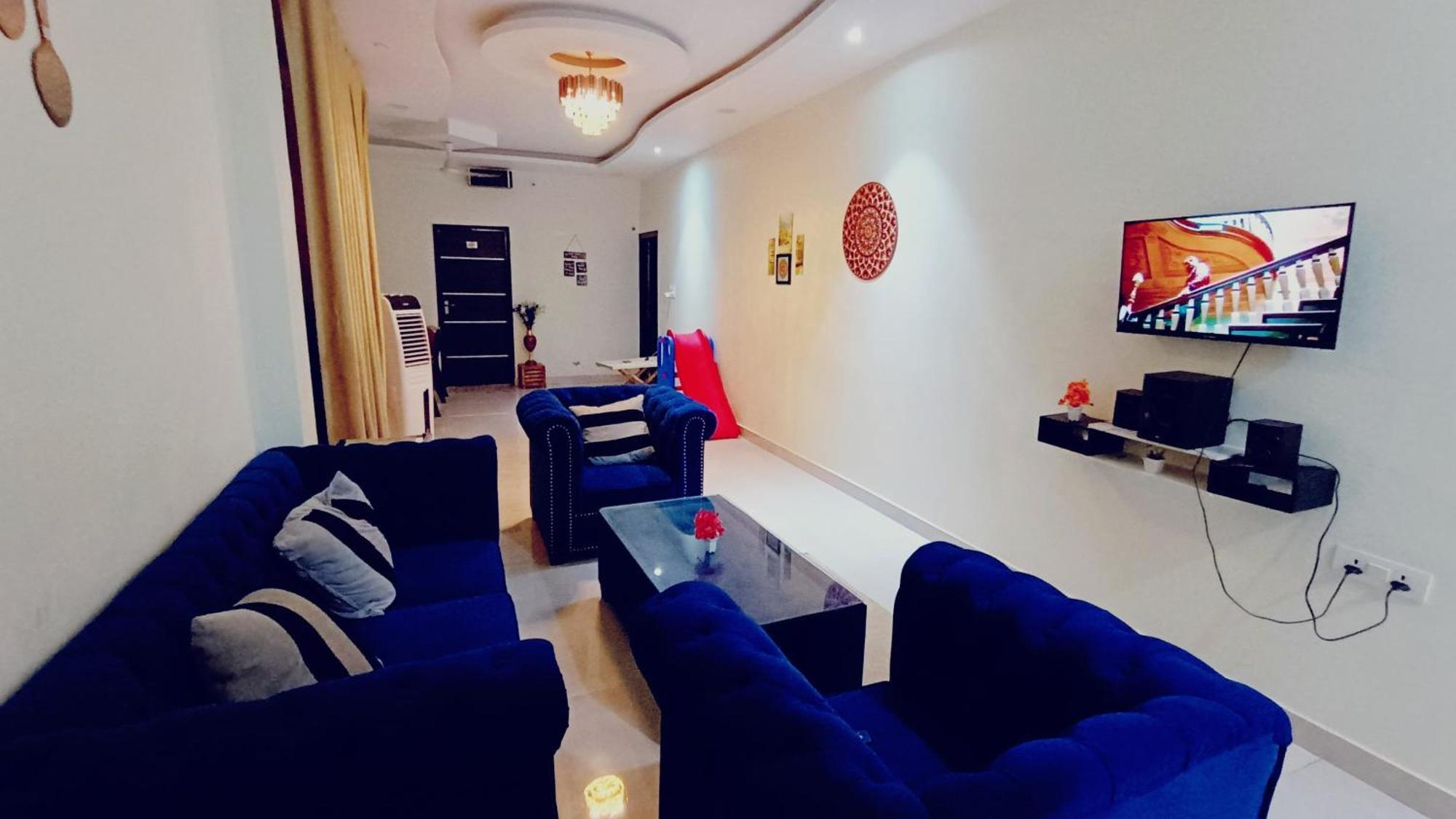 Two Bhk Abode In Golf City Lucknow Esterno foto